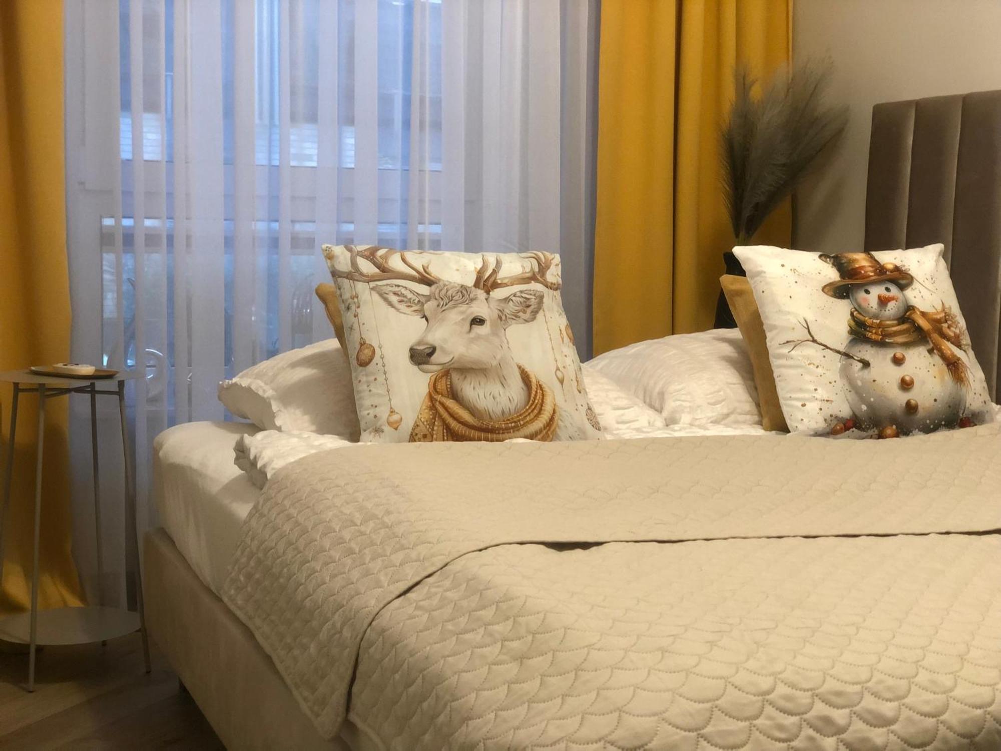 Komfortowe Apartamenty Kielce Klonowa ,Ogrodek, Garaz Podziemny, Samodzielne Wejscie Na Kod 24H מראה חיצוני תמונה